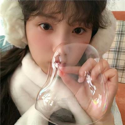 伯纳德特的真实本质